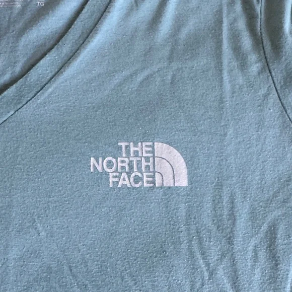 The North Face Women’s XL V-Neck Short Sleeve Active T-Shirt Blue - Picture 3 of 8